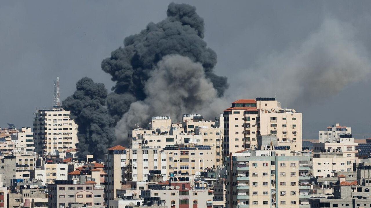İsrail katliamı sürüyor! Yine mülteci kampını vurdular: 17 ölü