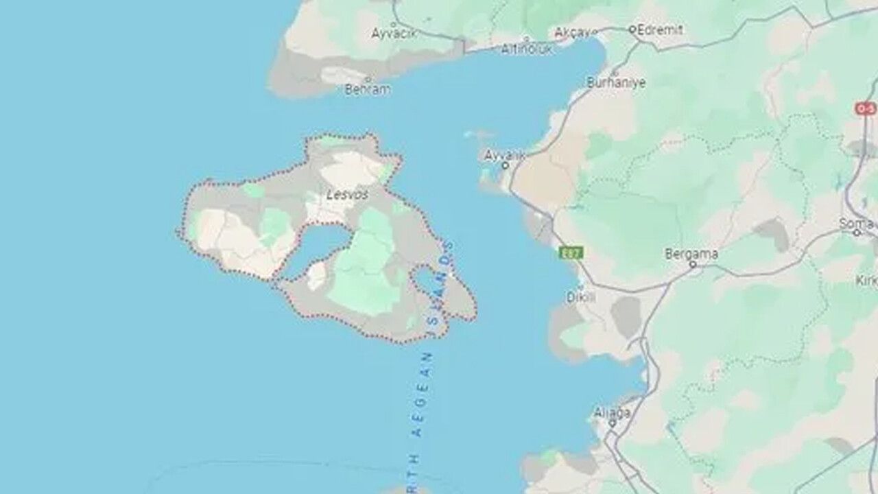 Yunan Sahil Güvenliği duyurdu: İzmir açıklarında kargo gemisi battı