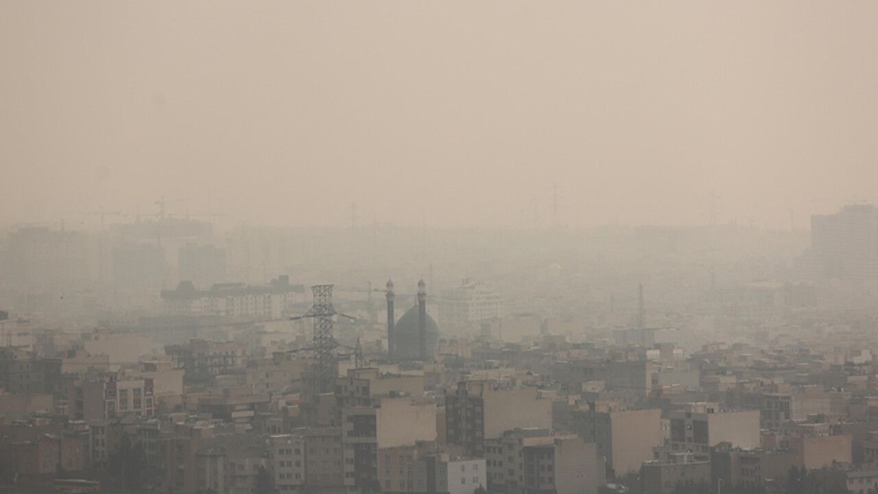 İran’ın Tahran ve Elborz eyaletlerinde eğitime hava kirliliği engeli