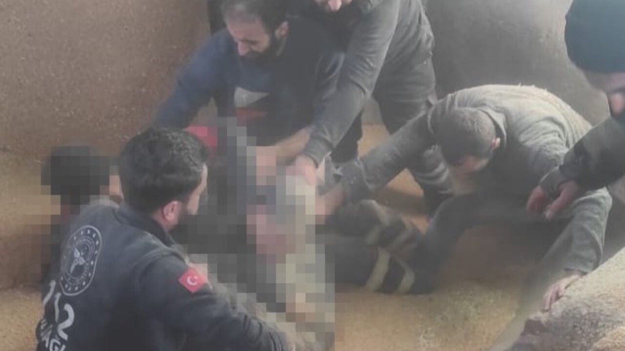 Mardin&#039;de feci olay! 15 metreden buğday silosuna düşen işçi öldü
