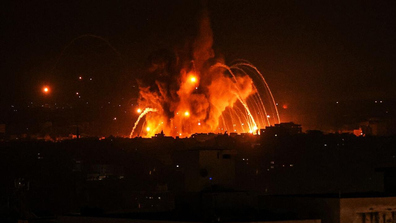 İsrail yeni yıla katliamlarla girdi! Gazze Şeridi gece boyunca havadan ve karadan bombalandı