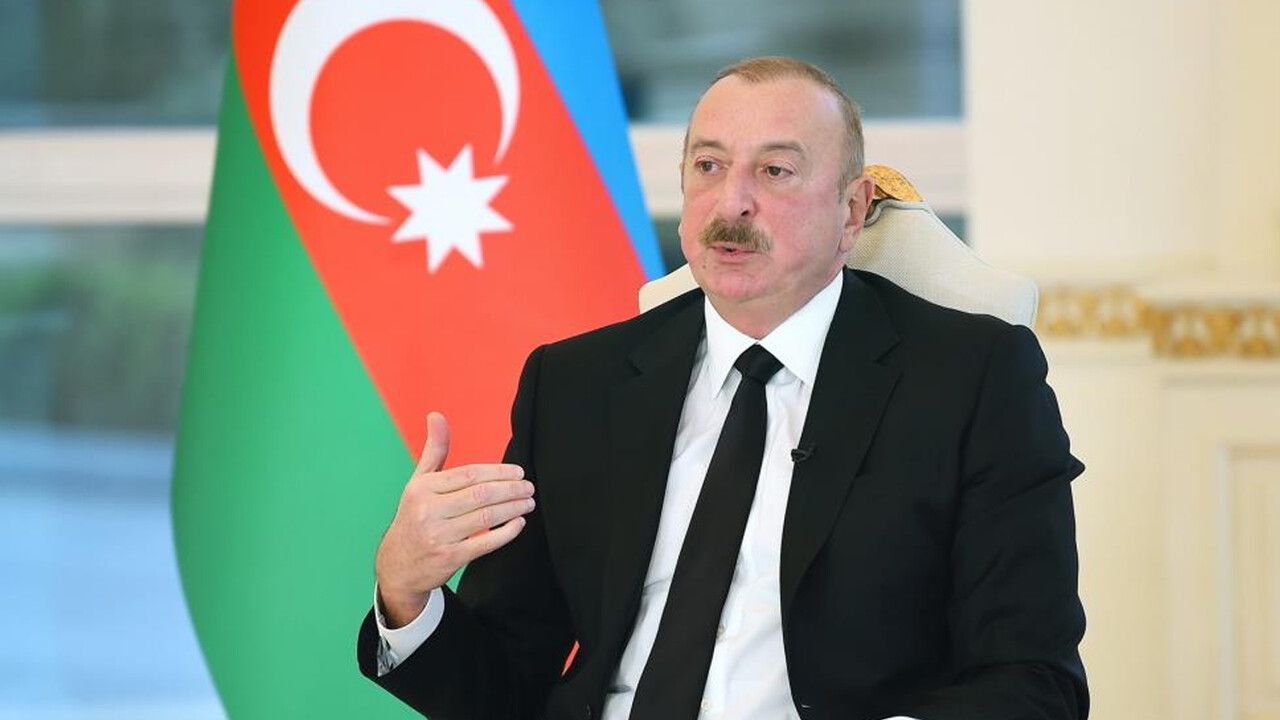 Aliyev, &#039;Ermenistan&#039;ı savaşa Fransa hazırlıyor&#039; diyerek Kafkasya politikasını değerlendirdi