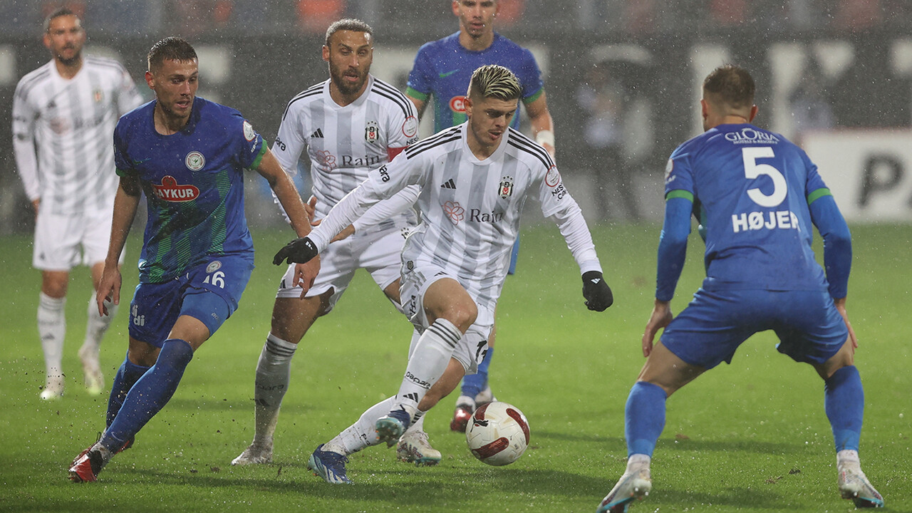 Kartal kılıç kuşandı! Rizespor&#039;u farkla yenen Beşiktaş hayata bağlandı