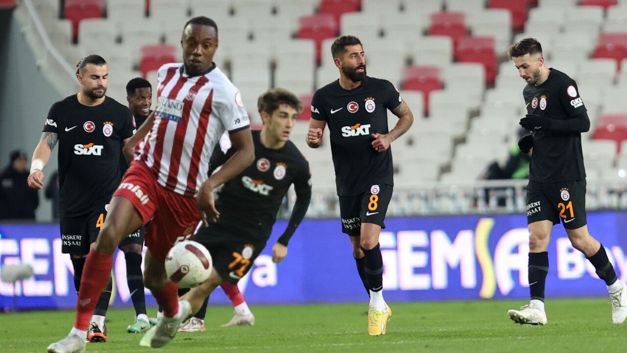 Aslan deplasmanda yine kayıp! Kerem Demirbay maça damga vurdu (Sivasspor - Galatasaray: 1-1 Maç Sonucu)