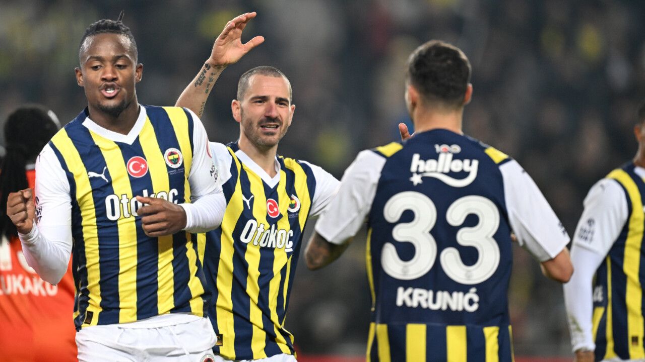 Füzeci Batshuayi&#039;den 4 gol geldi, Fenerbahçe Kupa&#039;da Adanaspor&#039;u 6-0&#039;la geçti