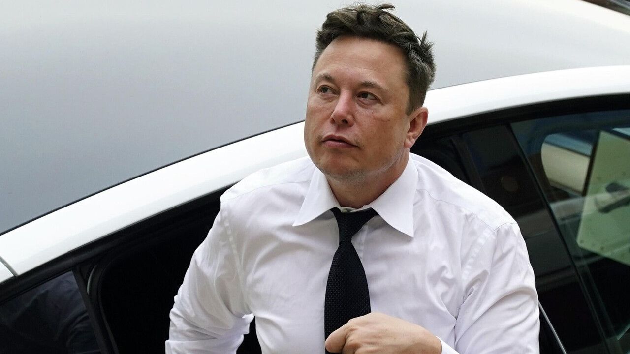 Elon Musk&#039;ın serveti bir gecede 18 milyar dolar eridi 