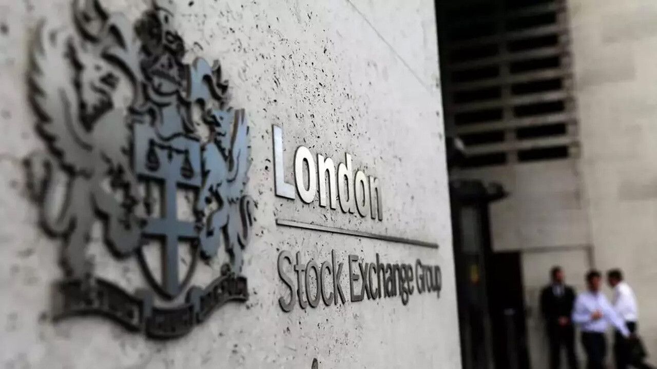 Londra Borsası, İngiltere&#039;deki resesyona rağmen yükselişle açıldı!