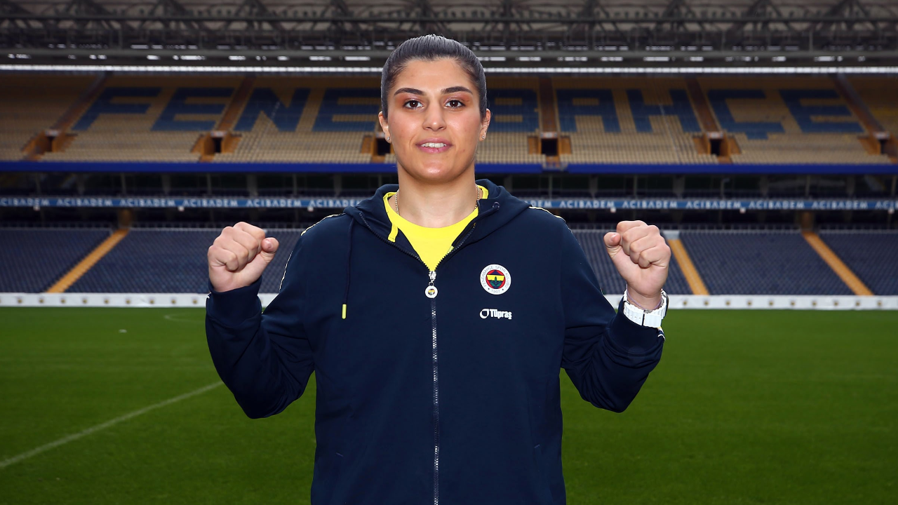 Fenerbahçe, Trabzonspor’un Olimpiyat Şampiyonunu kaptı: Altın yumruk!