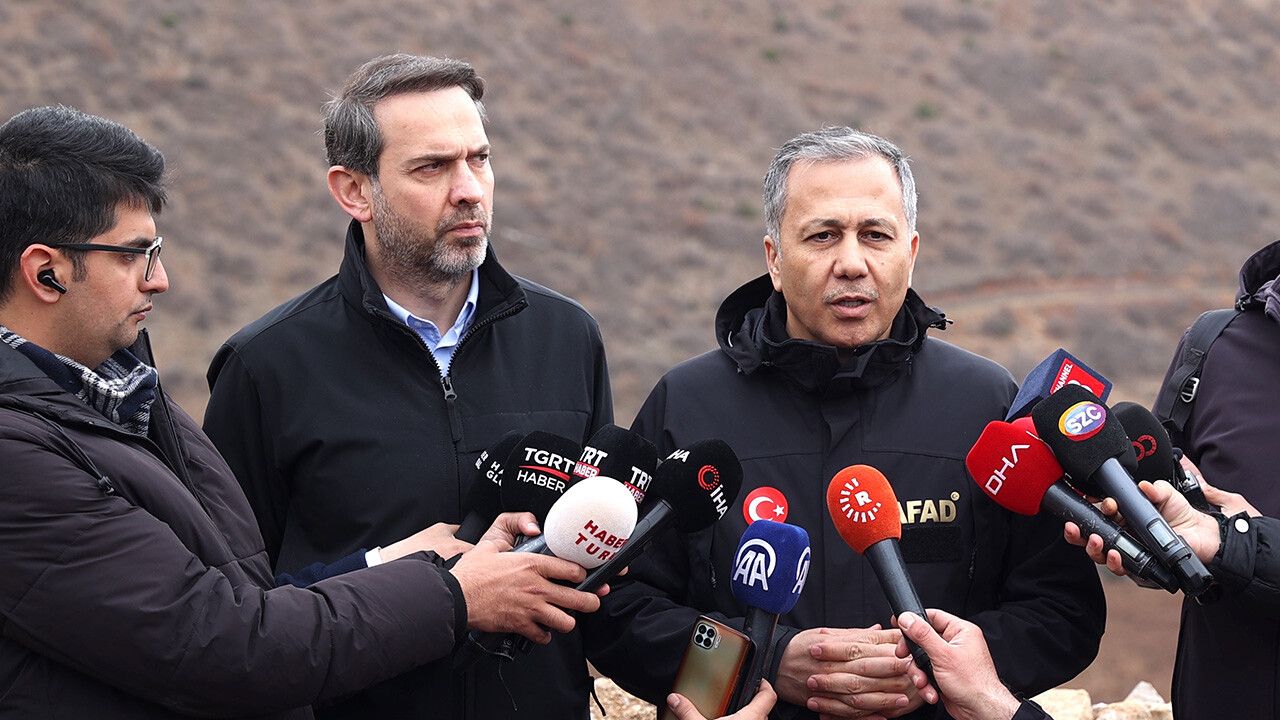 Erzincan İliç&#039;teki maden kapatılacak mı? Bakan Bayraktar açıkladı