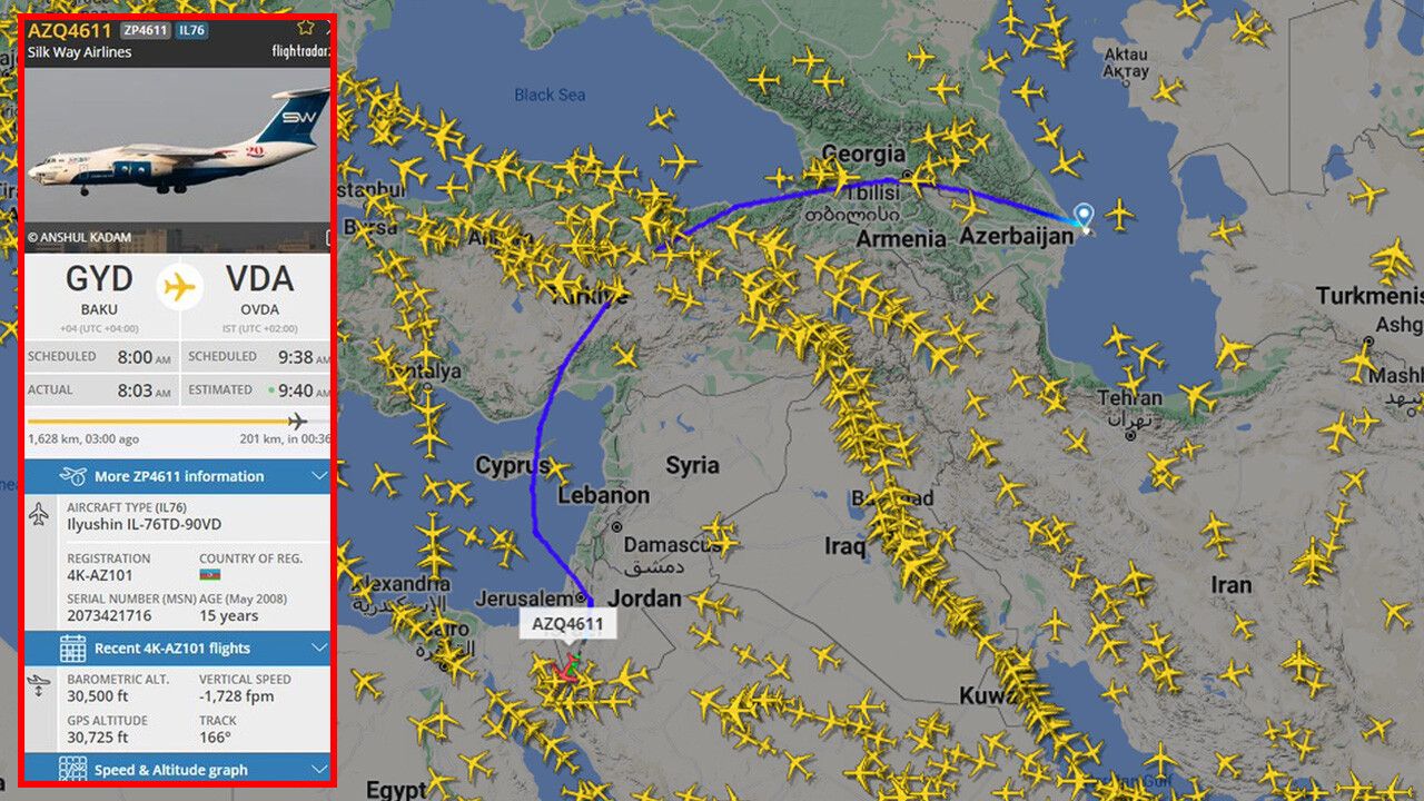 Katliamlar sürerken... Azerbaycan&#039;a ait kargo uçağı İsrail havalimanında