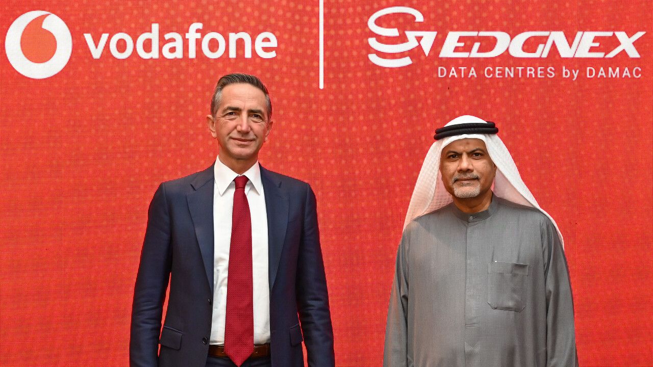 Vodafone ve Damac’tan 100 milyon dolarlık yatırım! İzmir ile Atina’yı birbirine bağlayacak