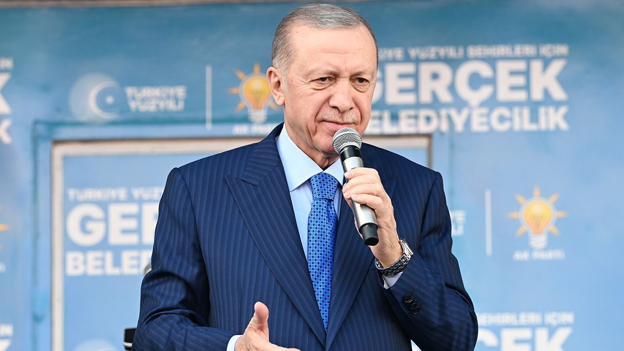 Cumhurbaşkanı Erdoğan, &#039;Yeni müjdelerimiz yolda&#039; dedi ve ekledi: Türkiye savunma sanayi alanında adeta bir destan yazıyor