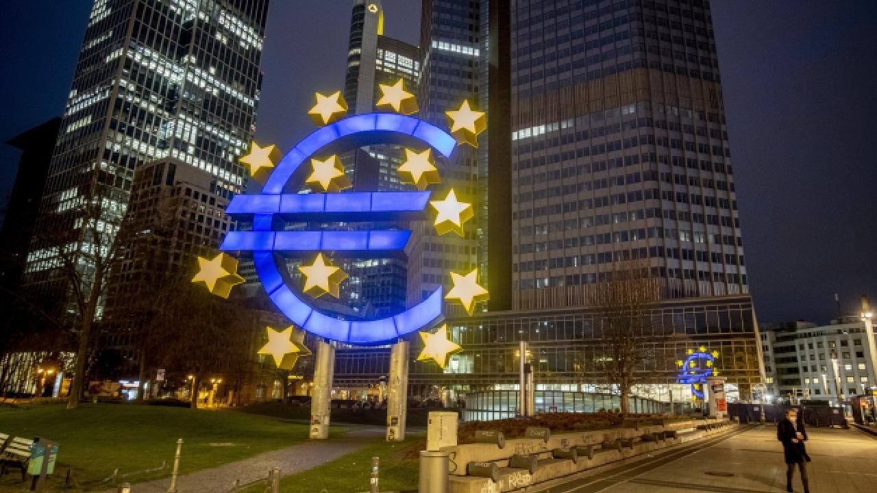 Euro Bölgesi&#039;nde enflasyon şubatta yüzde 2,6 oldu