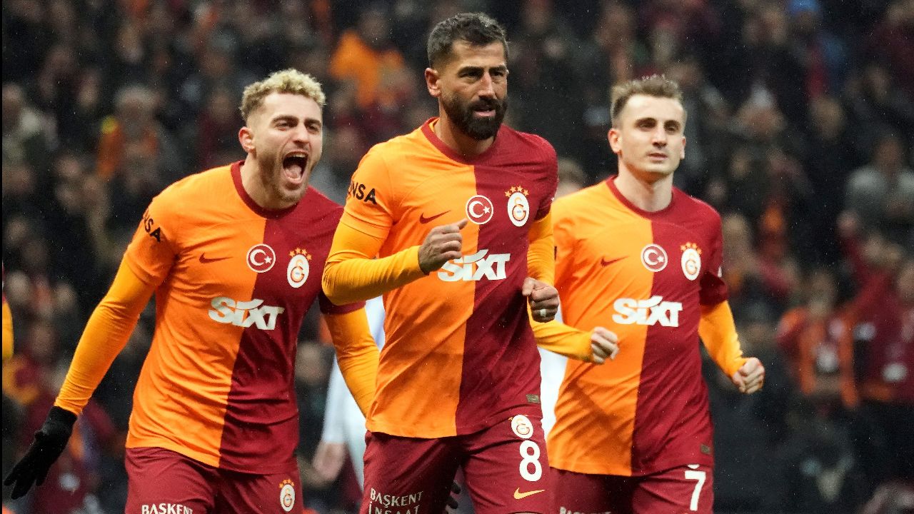 G.Saray, sahasında ağırladığı Çaykur Rizespor’a gol oldu yağdı! Aslan’ın iştahı açık