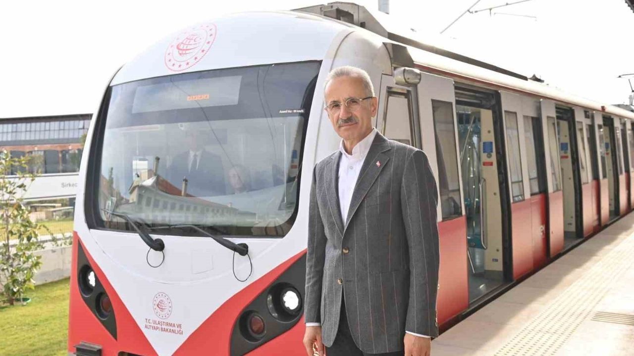 Bakırköy - Kirazlı metro hattı bugün saat 17.00&#039;de açılıyor