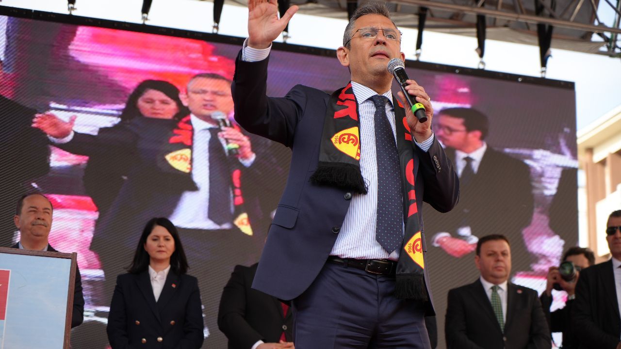 Özgür Özel CHP&#039;den İYİ Parti&#039;ye geçen Edirne başkan adayını hedef aldı