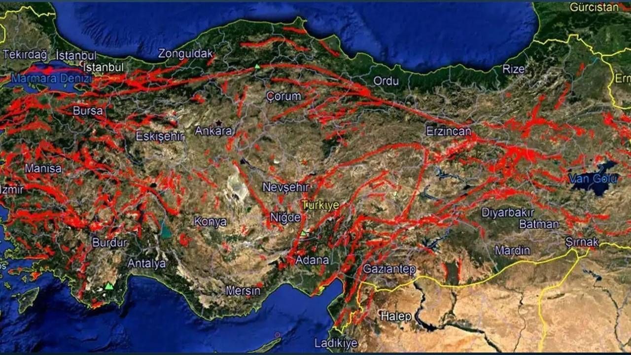 Yedisu Fayı 250 yıldır kırılmıyor! Bingöl-Erzincan çevresine &#039;büyük deprem&#039; uyarısı