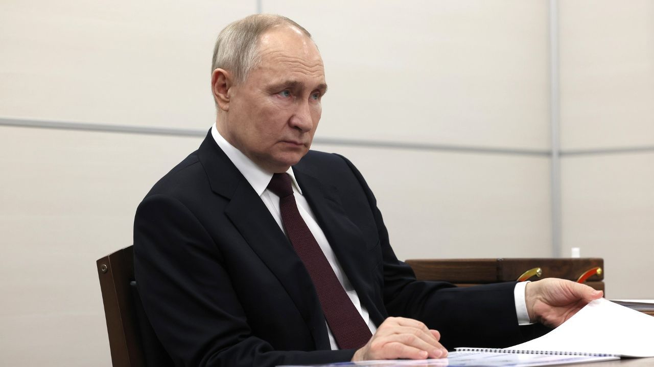 Sandığın galibi belli oldu: Rusya 5. kez Putin dedi