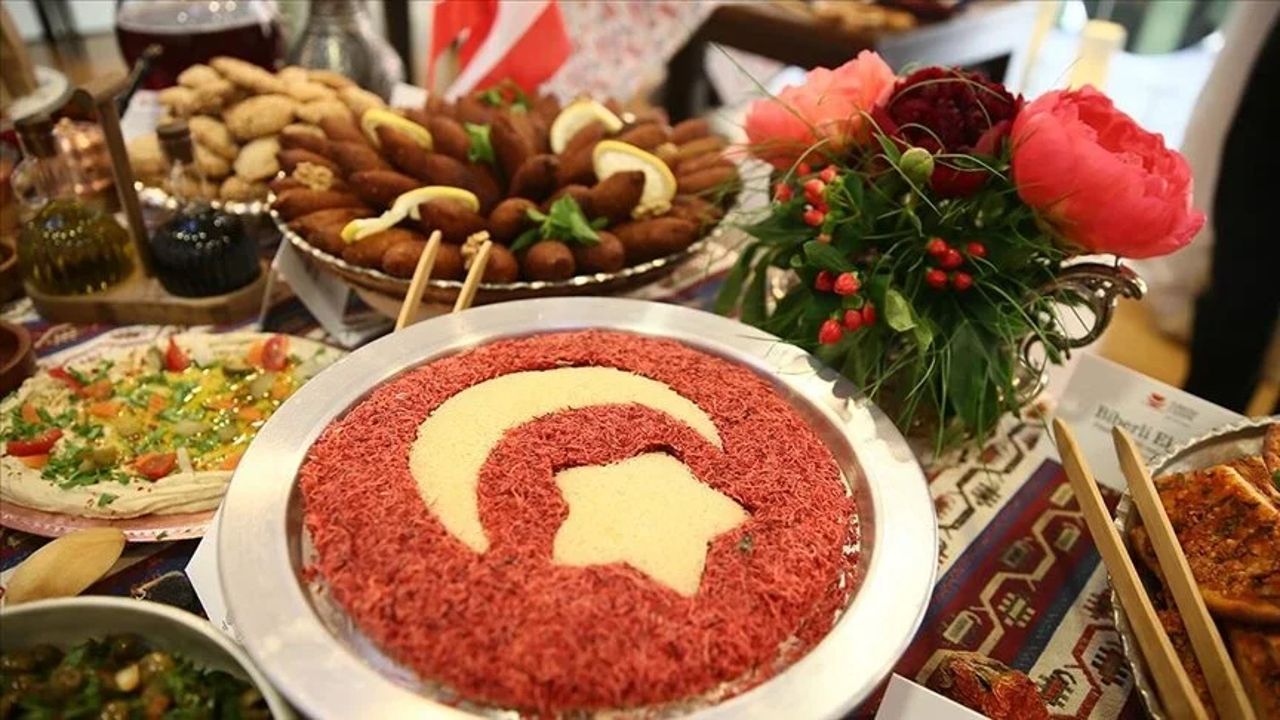 Dünyanın en beğenilen 100 yemeği arasına girmeyi başaran 8 Türk yemeği