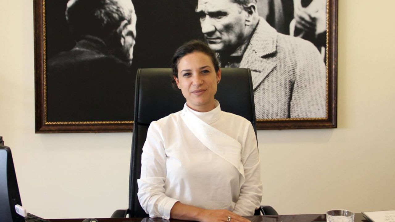 Filiz Ceritoğlu Sengel kimdir? CHP Selçuk Belediye Başkan Adayı Filiz Ceritoğlu Sengel&#039;in biyografisi