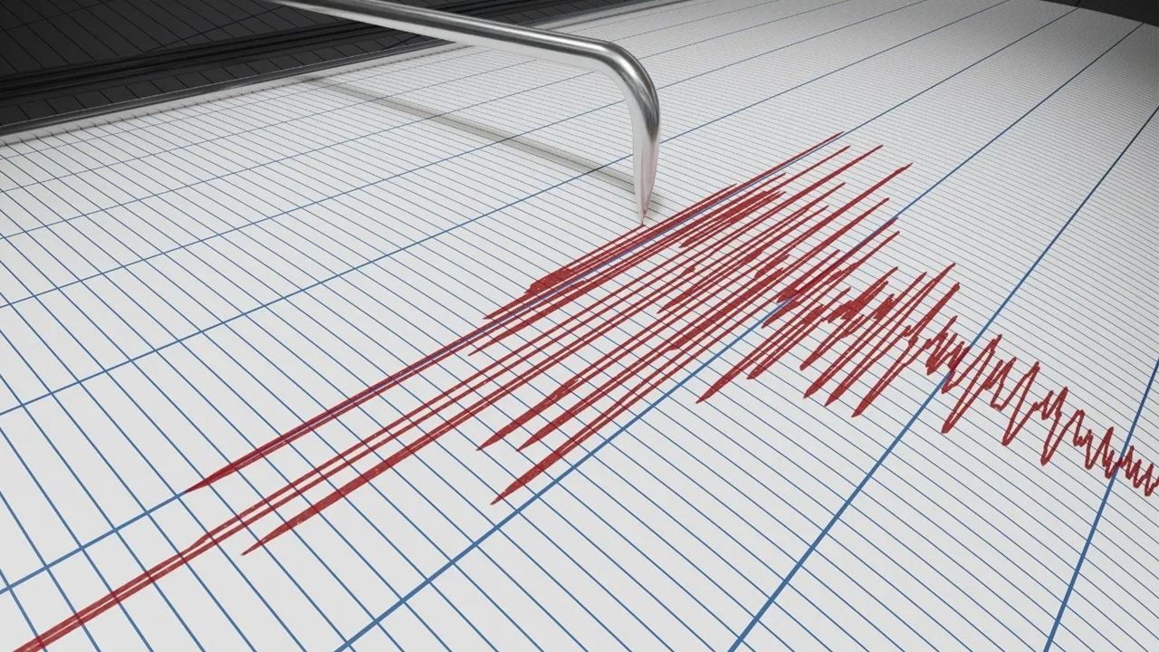 Yunanistan&#039;da şiddetli deprem! 4.3 ve 5.7 ile sallandılar