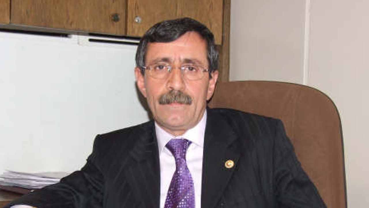 Mehmet Nezir Karabaş kimdir? Dem Parti Bitlis Belediye Başkan Adayı Mehmet Nezir Karabaş&#039;ın biyografisi