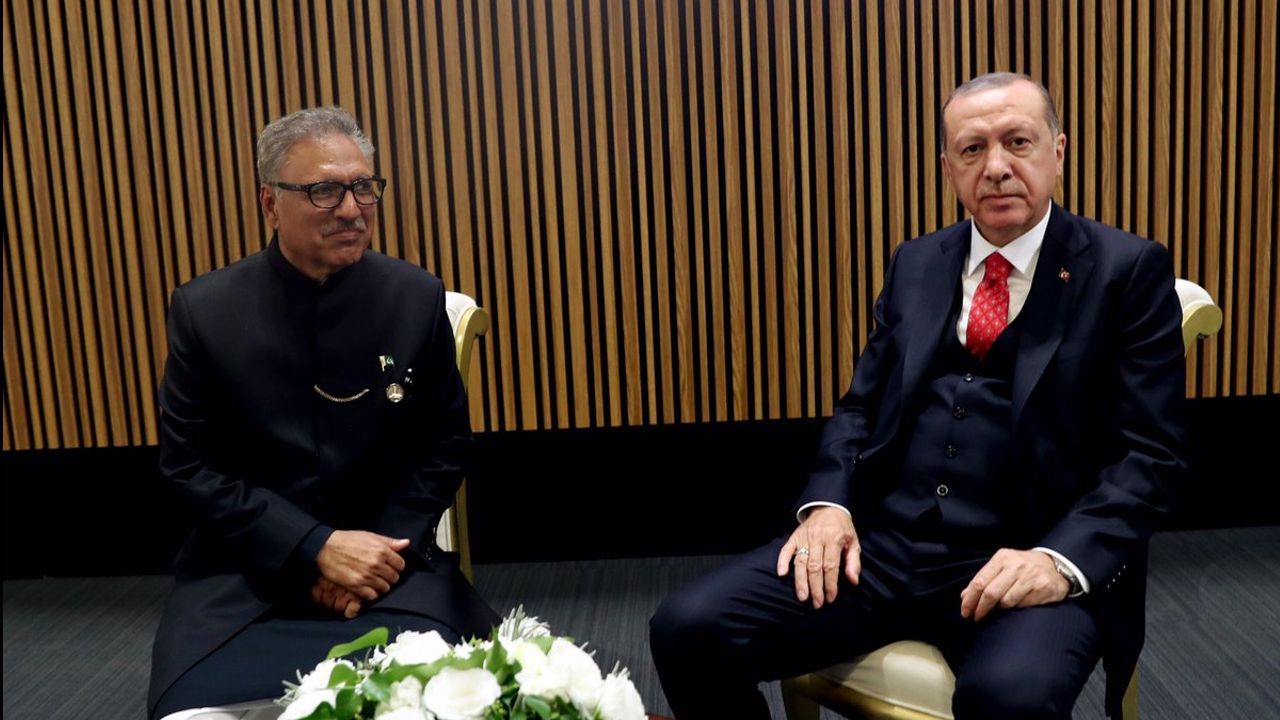 Erdoğan Pakistan Cumhurbaşkanı Zerdari ile görüştü