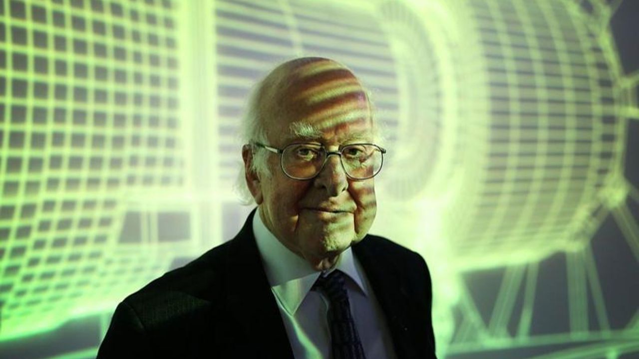 &#039;Higgs bozonu&#039;na ismini veren Nobel ödüllü fizikçi Peter Higgs öldü