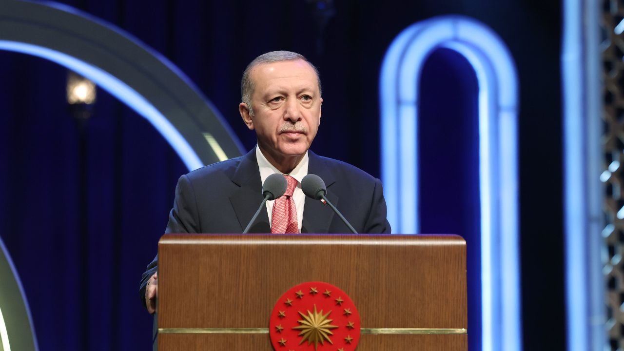 Cumhurbaşkanı Erdoğan, Mehmetçik&#039;in bayramını kutladı: Mücadelemiz devam edecek