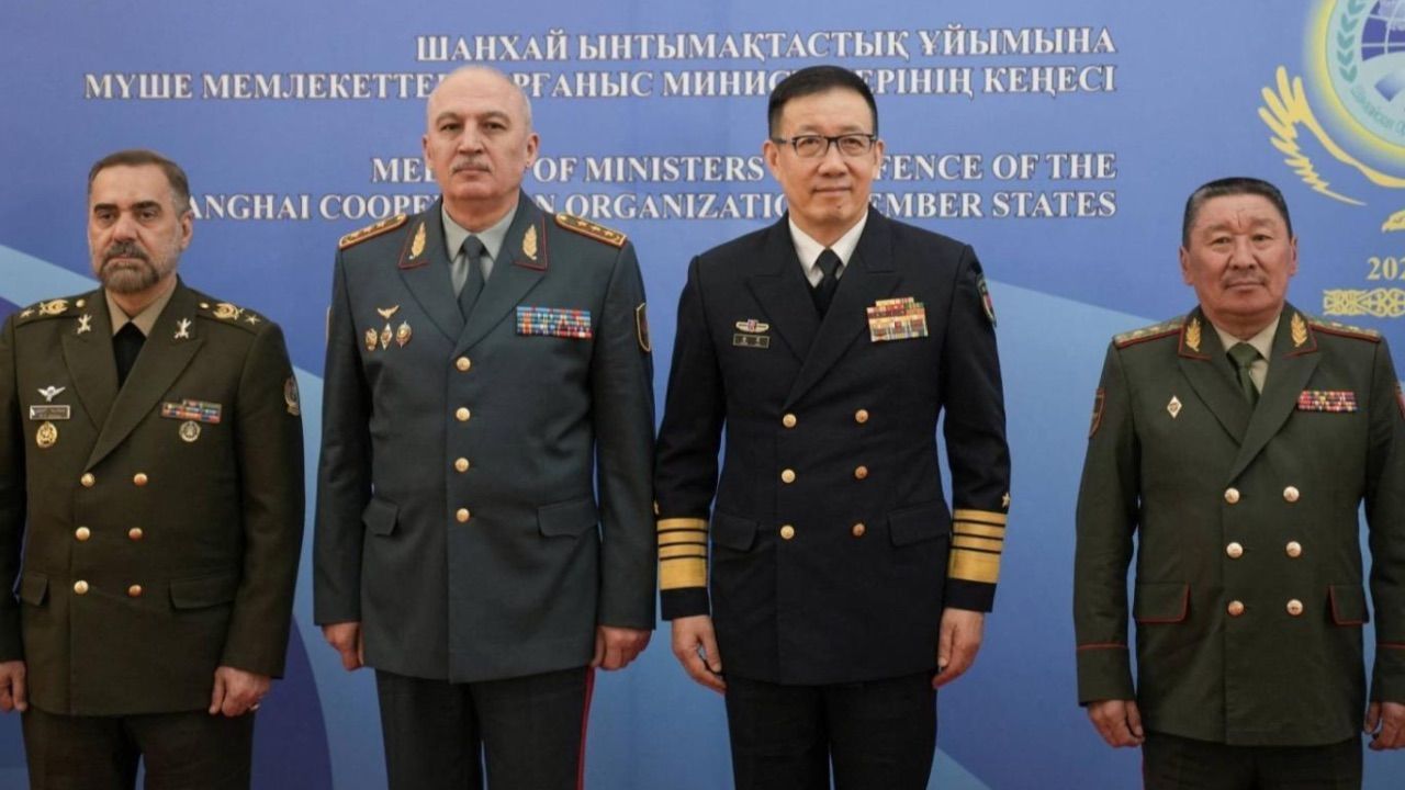 İran, Rusya ve Çin ile askeri işbirliği yapıyor - Dünya