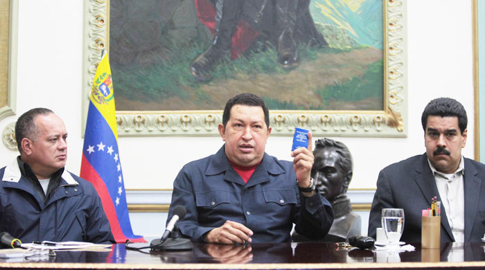 Chavez yeniden kanser oldu, tedavi için Küba&#039;da