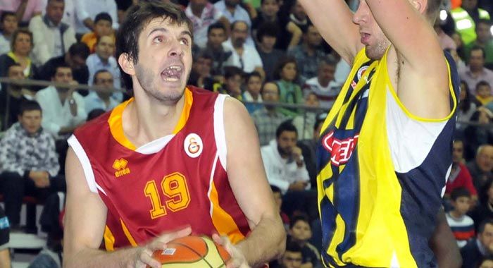 3 Türk oyuncuya NBA yolu açıldı