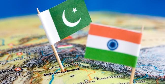 Hindistan ve Pakistan savaşın eşiğinde