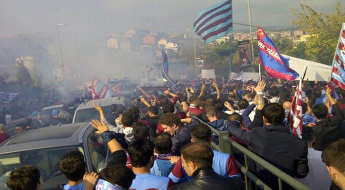 Trabzonsporlular TFF binasına yürüyorlar