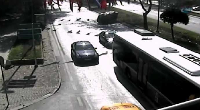 İstanbul&#039;da inanılmaz kaza kamerada