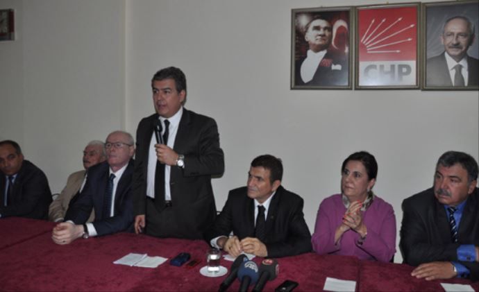 Süheyl Batum hem partisini hem CHP&#039;li vekili eleştirdi