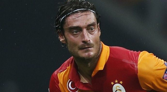 Albert Riera Galatasaray&#039;dan ayrılmayı kafasına koydu