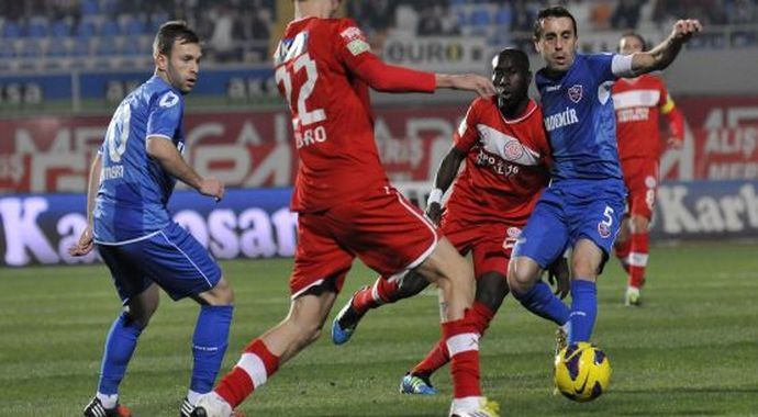 Karabükspor Antalyaspor 1 - 1 berabere kaldı