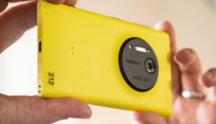 İşte Nokia Lumia 1020&#039;nin tüm özellikleri ve fiyatı