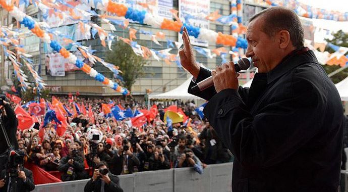 Başbakan Erdoğan, &#039;Silah demokrasinin yolu değildir&#039;