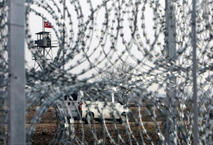 Bulgaristan Türkiye sınıra tel örecek