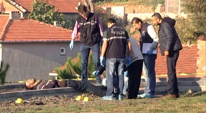 İstanbul&#039;da şüpheli ölüm, askere gidecek genç parkta ölü bulundu