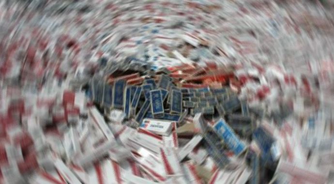 Gebze&#039;de 110 bin paket kaçak sigara ele geçirildi