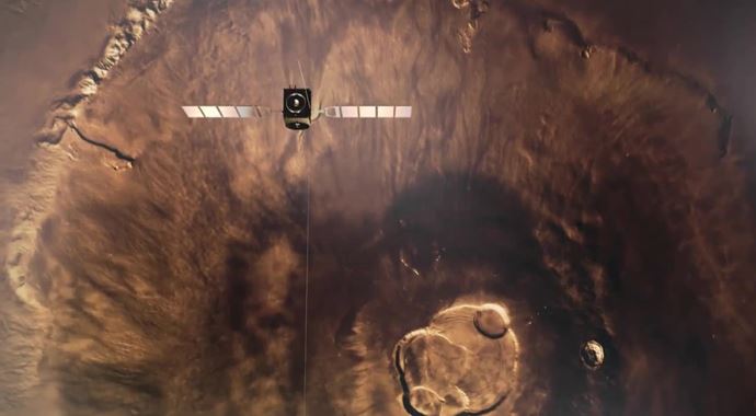 Mars&#039;ın en gerçekçi haritası üzerinde nefes kesen uçuş