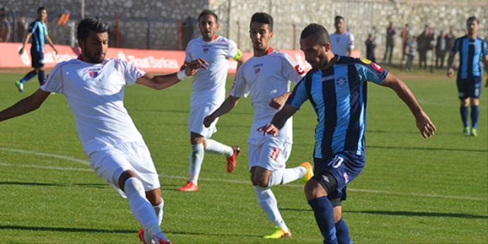 Adana Demirspor kupada rahat turladı