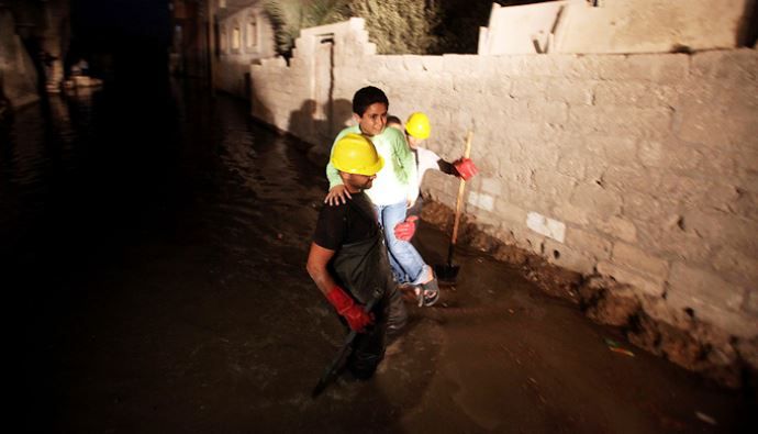 Gazze&#039;de akaryakıt krizi devam ediyor, bölge su altında