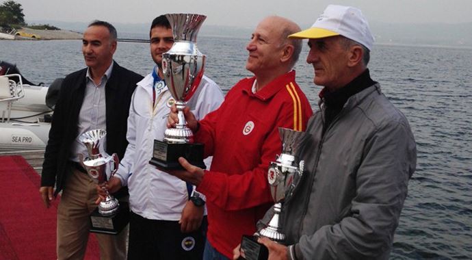 Türkiye Kupası Kürek Final Yarışları galibi Galatasaray oldu