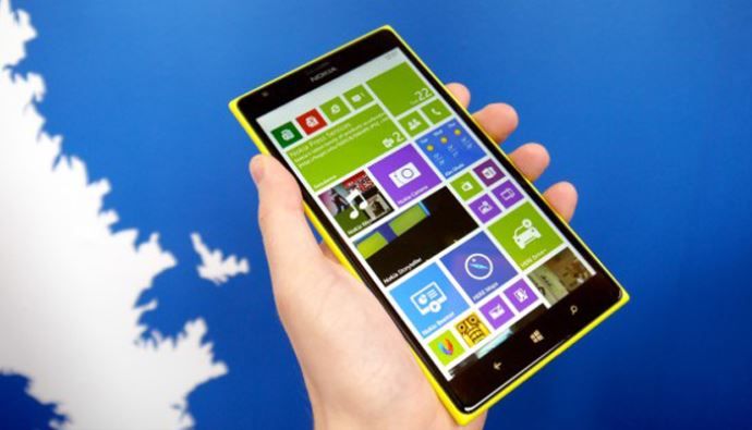 Nokia&#039;nın dört çekirdekli ilk telefonu Lumia 1520 satışa sunuldu