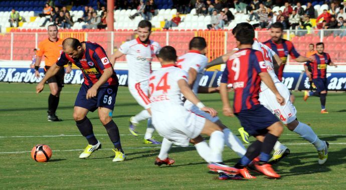Mersin İdmanyurdu Samsunspor&#039;u 5 -4 yendi 
