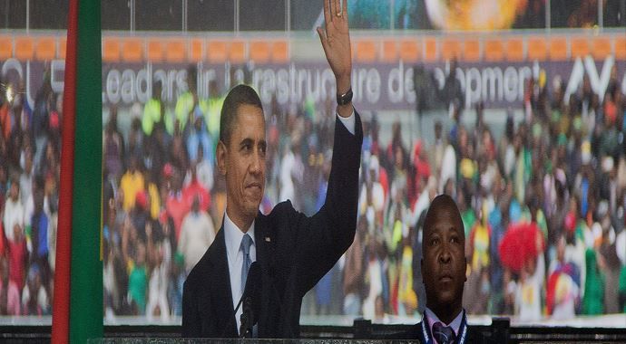 Mandela&#039;nın cenazesi, Amerika ile Küba&#039;yı barıştırdı